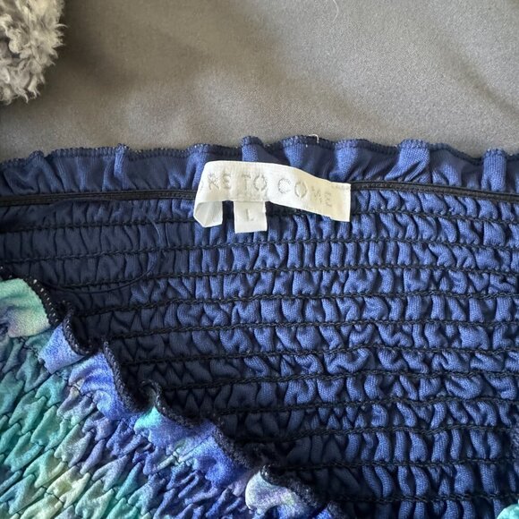 More to Come | NWT Savannah Crop Top Blue Multi Size Large - Picture 4 of 11